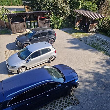 Erholung Pur Nahe Krankenhaus & Uni Mit Parkplatz! Apartamento Graz Exterior foto